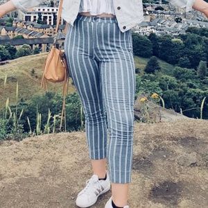 Brandy Melville Blue and White Striped Pants